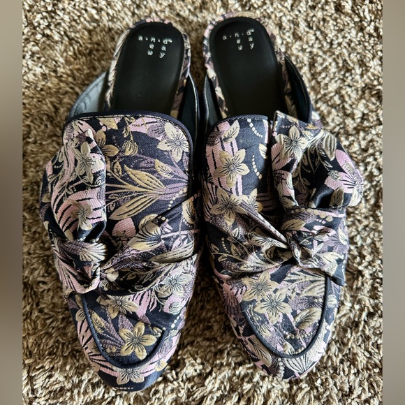 a new day Floral Mules - Picture 2 of 3